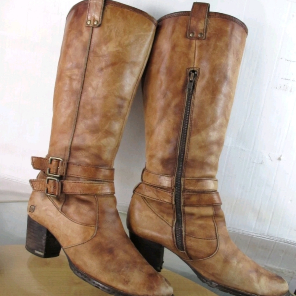 BORN Women's Boots Knee High Brown Distressed Leather 2 Buckle Women's Size 8